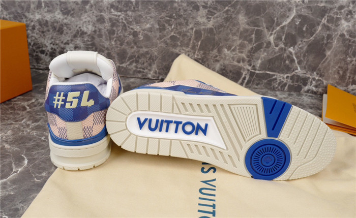 LV SNEAKER LV-000192