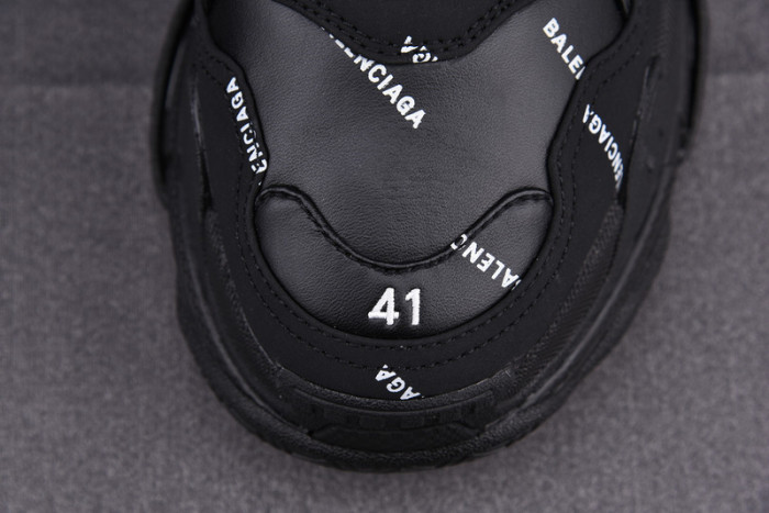 TRIPLES TRAINER SNEAKERS 2000128