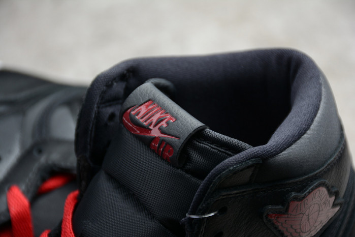 Air Jordan 1 High Black Satin 555088-060