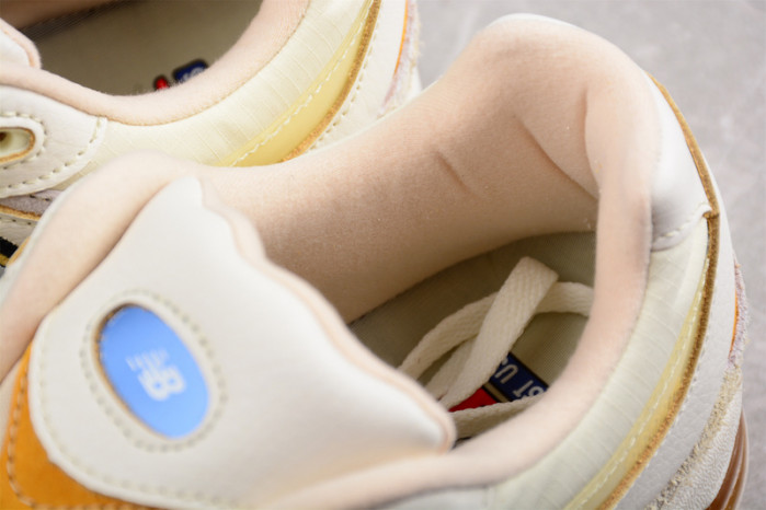 NEW BALANCE SNEAKER NB016