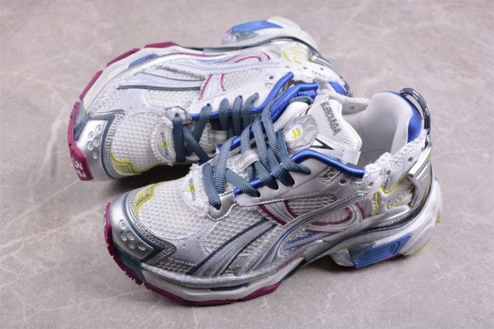 RUNNER SNEAKER RS070