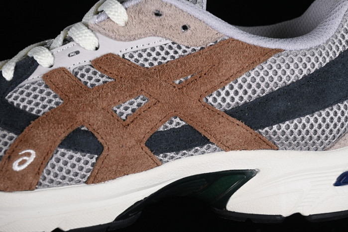 As*ic*s hal studios x gel 1130 