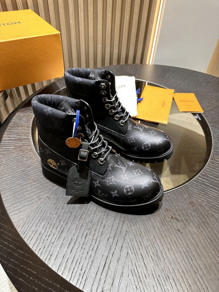 LV BOOTS L000020