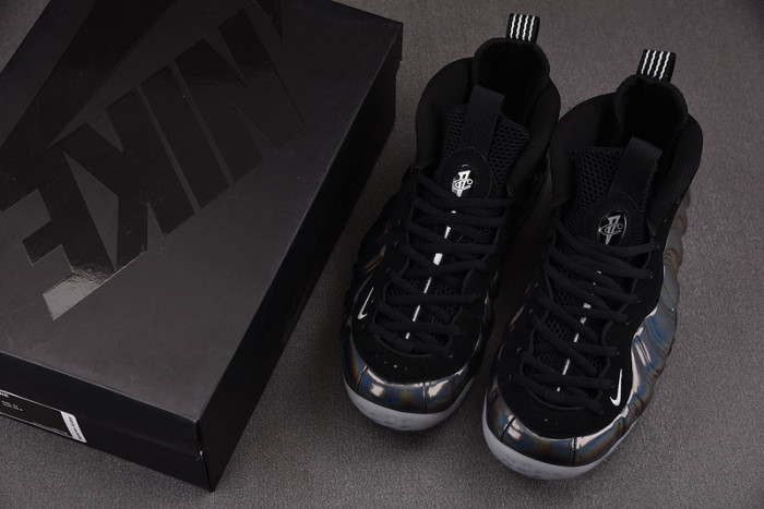 NIKE Air Foamposite One 