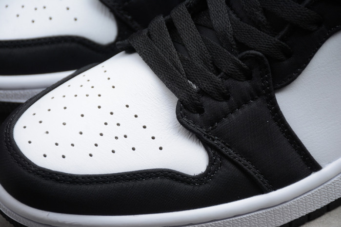 Air Jordan 1 Mid SE Union Black Toe 852542-100