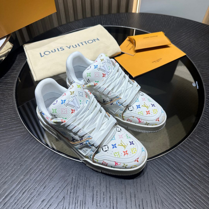 LV TRAINER SNEAKER LVT-000610