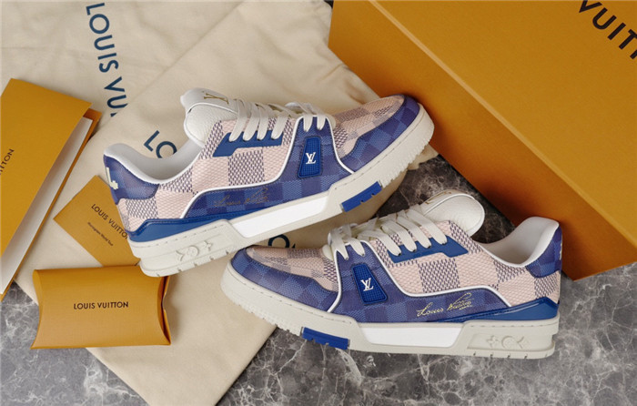 LV SNEAKER LV-000192