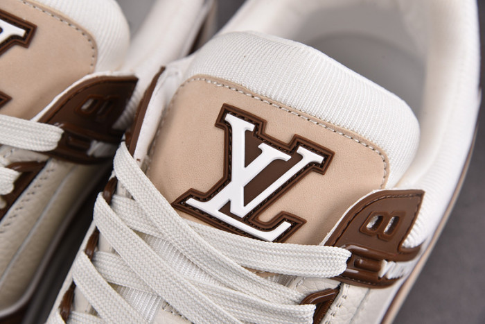 LV SNEAKER LV-000116