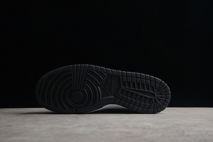 Nike Dunk Low “Glitch ” DV3033-001