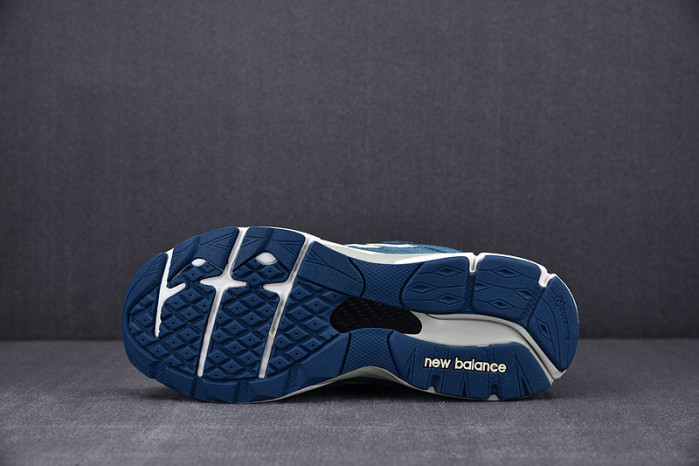 NEW BALANCE SNEAKER NB017