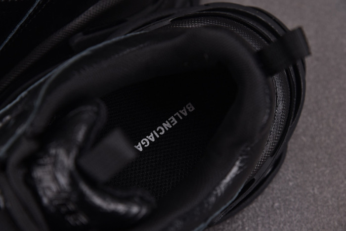 TRIPLES TRAINER SNEAKERS 2000112