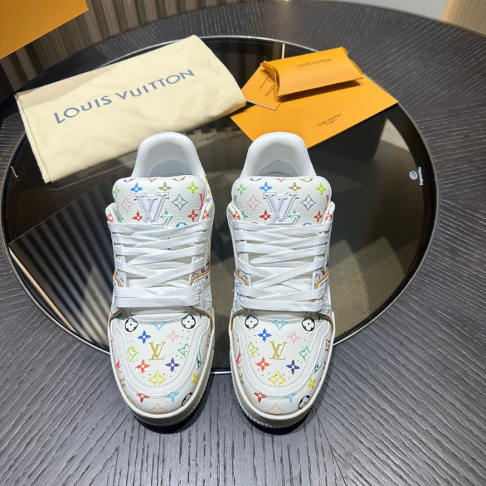 LV TRAINER SNEAKER LVT-000610