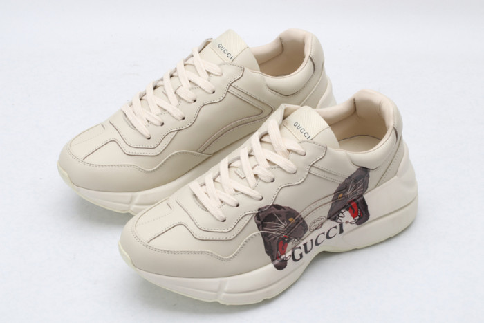 G*u*i* trainer sneaker31