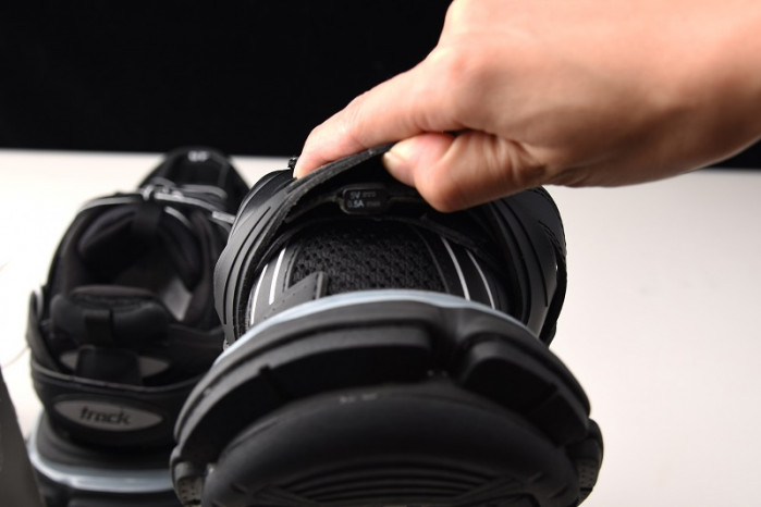 TRACK SNEAKER ICY181