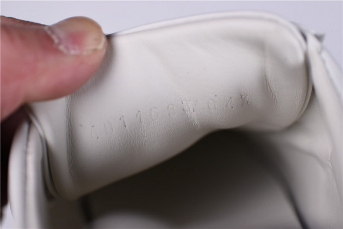 G*u*i ace embroidered low-top sneaker womens 6951103-5618