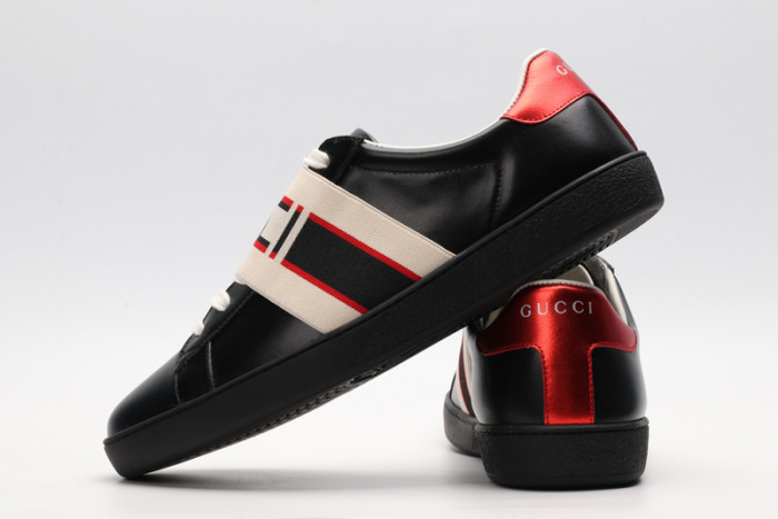 G*u*i ace embroidered low-top sneaker black