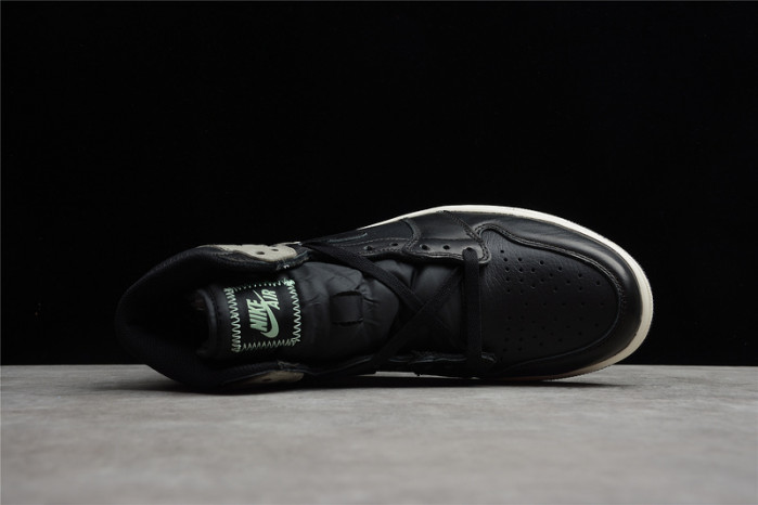 Air Jordan 1 Patina Light Army 555088-033