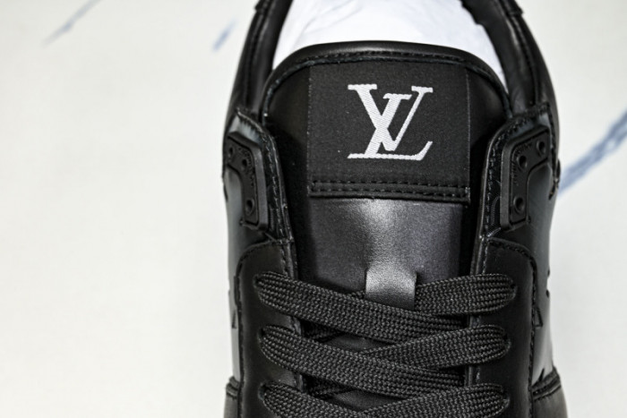 LV SHOES