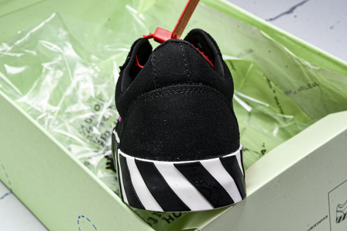 OFW Sneakers OW10033