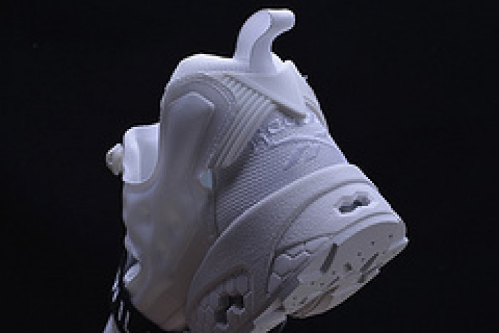Reebok Pump Fury OG Ballistic Pack Limited Edition Triple White AR2199