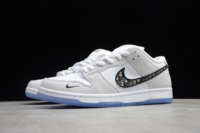 NIKE DUNK LOW BQ6817-002