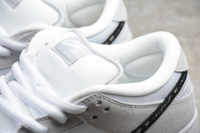 NIKE DUNK LOW BQ6817-002