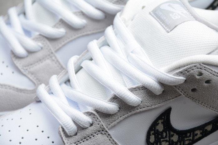 NIKE DUNK LOW BQ6817-002